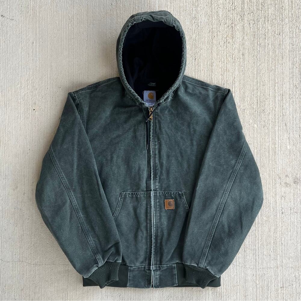 Carhartt J25 MOS green hooded work wear jacket
